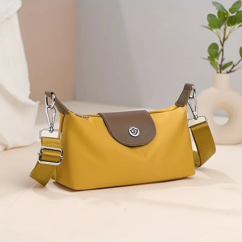 

High-quality nylon women's shoulder bag, fashionable buckle small square bag, lightweight mobile phone sling bag