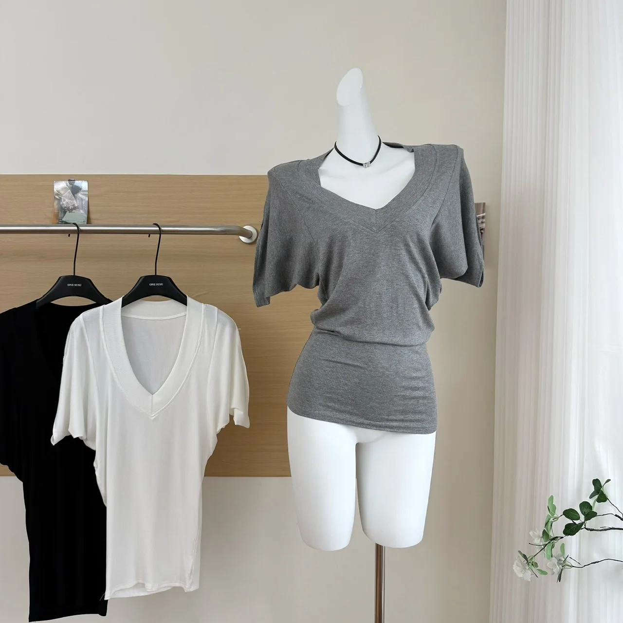 Women's Summer Batwing Sleeve V Neck Elastic Solid Color T Shirt Lady Casual Streetwear Pullover Short Sleeve Slim Tee Top image 2