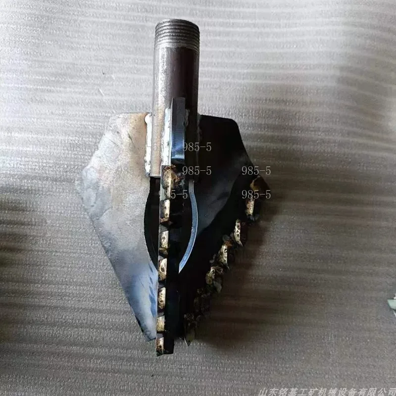 One Inch Drill Pipe Matching 3 Wings Alloy Drill Bit Electric Drilling Rig Well Drilling Head