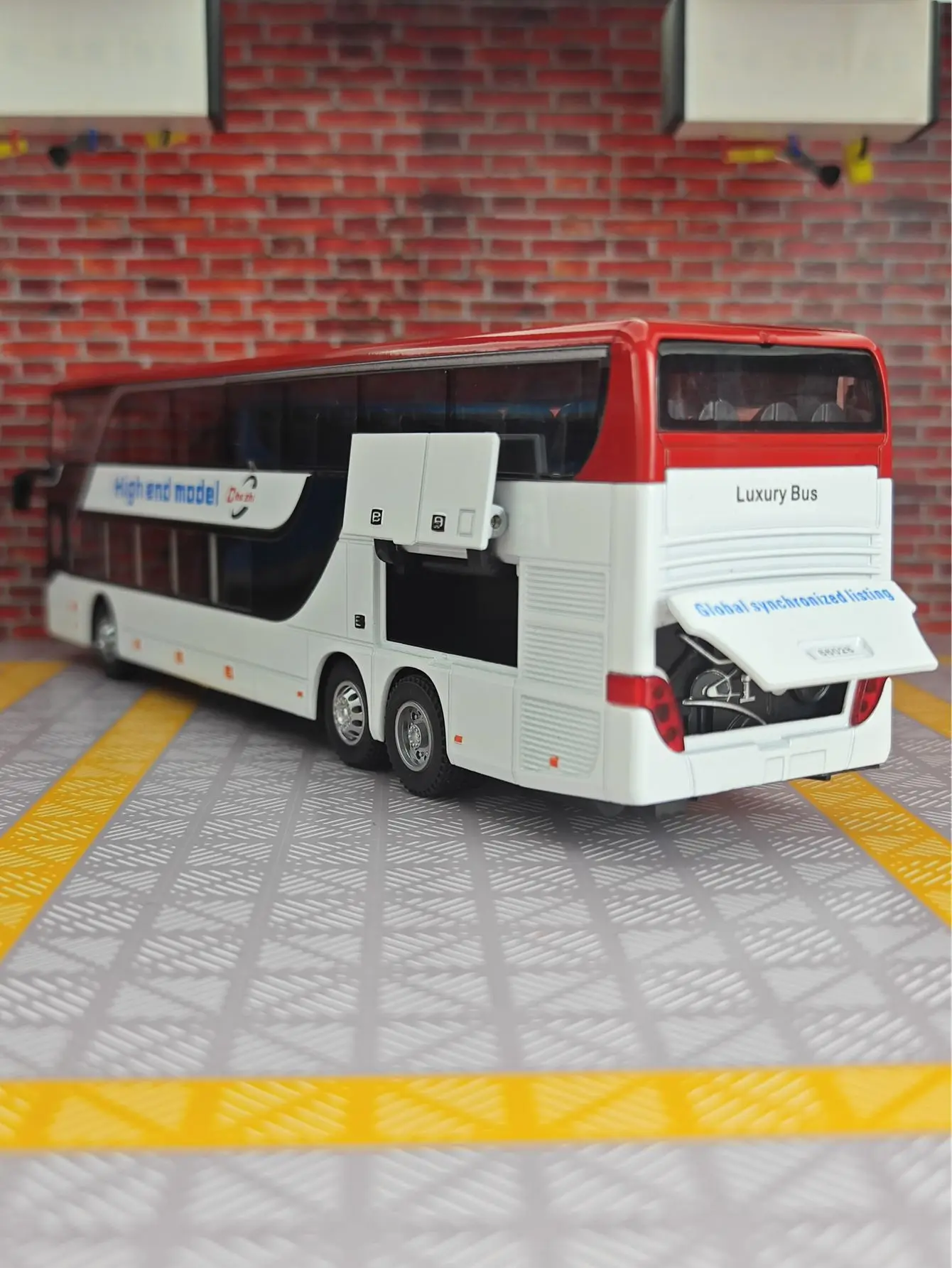 1:30 double decker business bus alloy car model tourism sightseeing bus children's toy car with sound and lighting functions