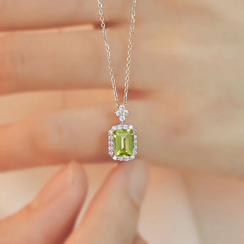 

Elegant Pendant Necklace Square-cut Mixed-gemstone with Zircon Embellishment New Fashion Gift for women girls luxury jewelry