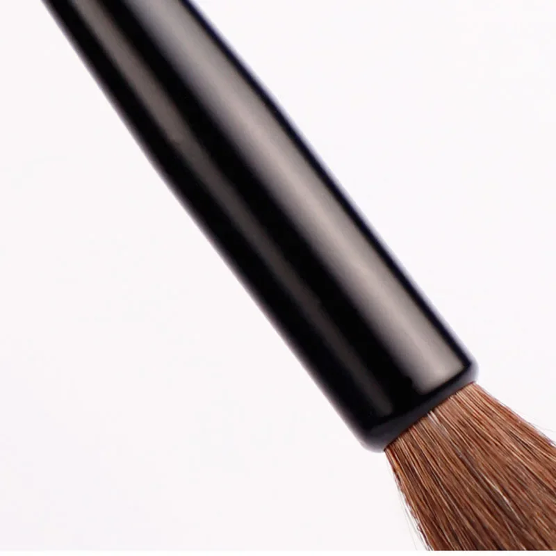 New 2021 1pcs High Quality Eye Blending Brush  Soft Squirrel Hair Medium Eyeshadow Brush Blender Make up Brush Cosmetic