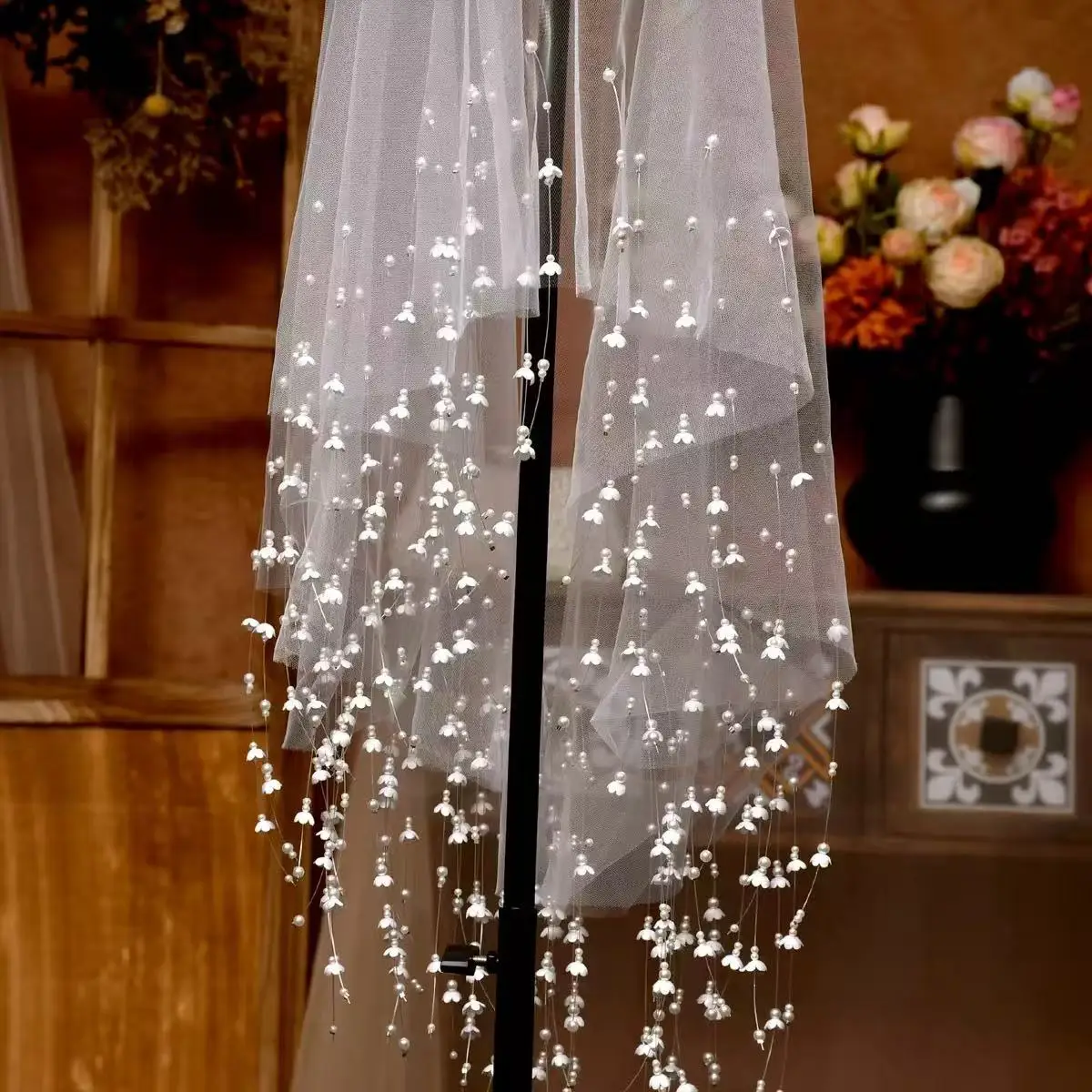 High-End Handmade Lily of the Valley Bridal Veil Headpiece Accessory for Weddings And Special Occasions