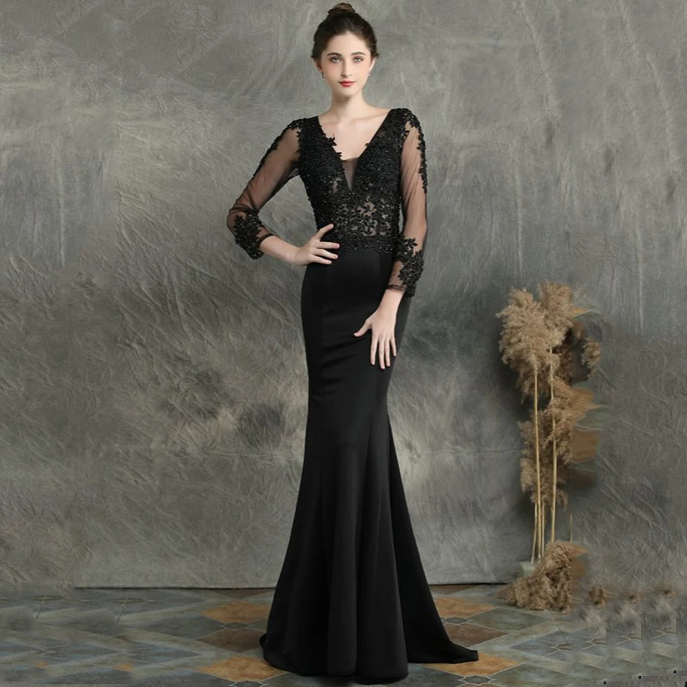 Classic Black Applique Mother of the Bride Dress Elegant V-Neck Customized Mermaid Beading Wedding Party Event Guest Gown