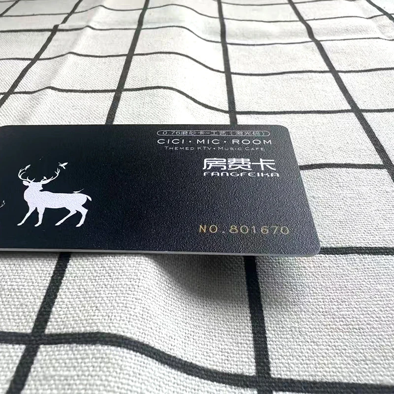 บัตรพลาสติก PVC แบบกําหนดเอง 0.76 มม. นามบัตร บัตรสมาชิก นามบัตร บัตรพีวีซีแบบกําหนดเองส่วนบุคคล