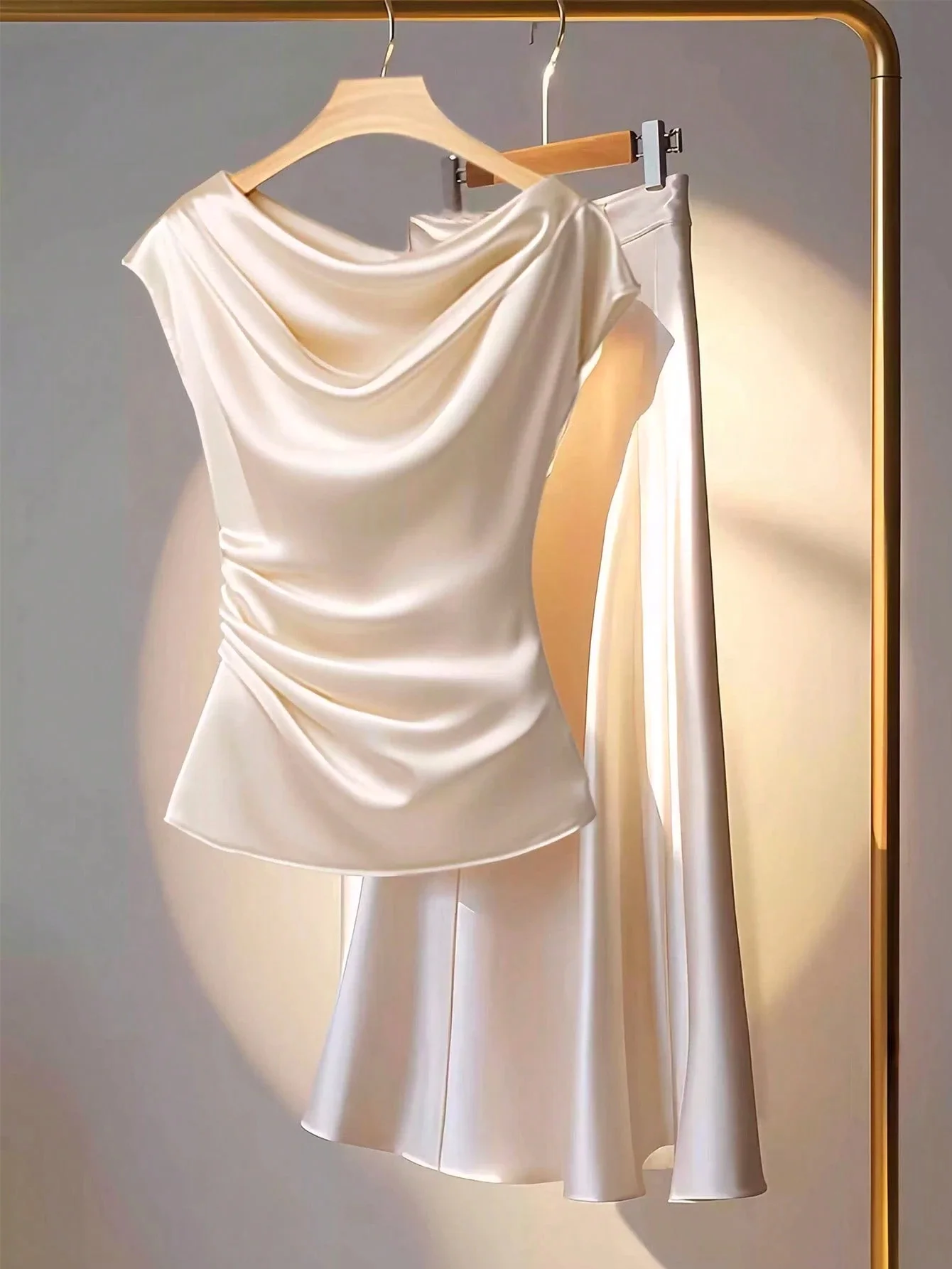 Damen Zweiteiler Chiffon-Rock-Set, Sommer Elegantes Rüschen-Oberteil Ärmellos Figurbetont Top und Rock Set, Modische Damenmode – Detail 1