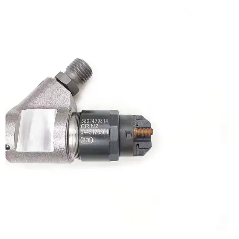 1Pcs Fuel Injector Nozzle Common Rail Fuel Injector Nozzle For Iveco Hongyan Cummins Isf 3.8 OE No.:0445120361