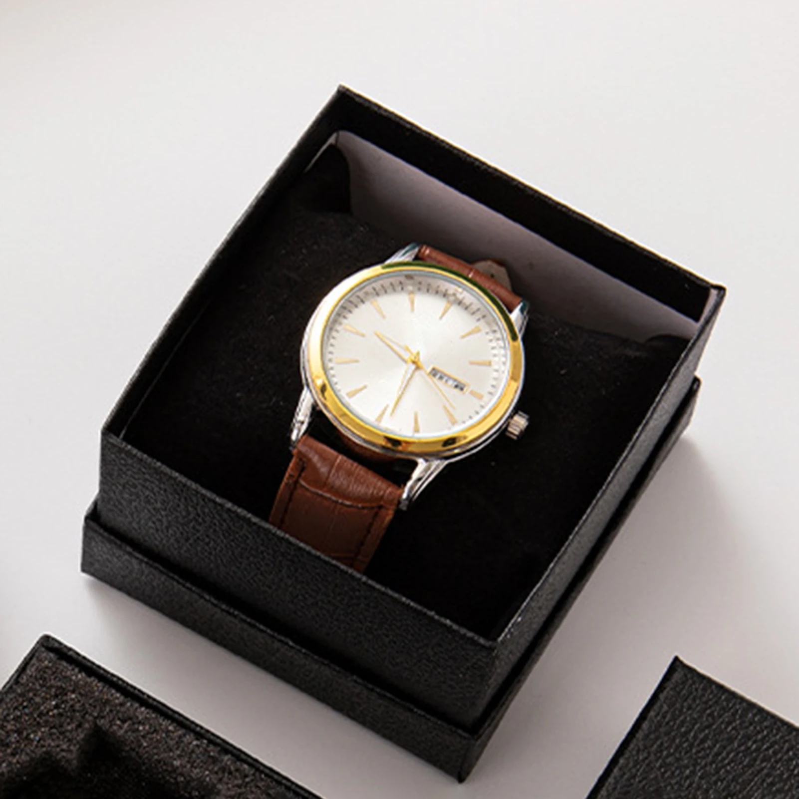 Watch Box Square Dustproof Watch Display Box Jewelry Bracelet Gift Storage Case with Lid