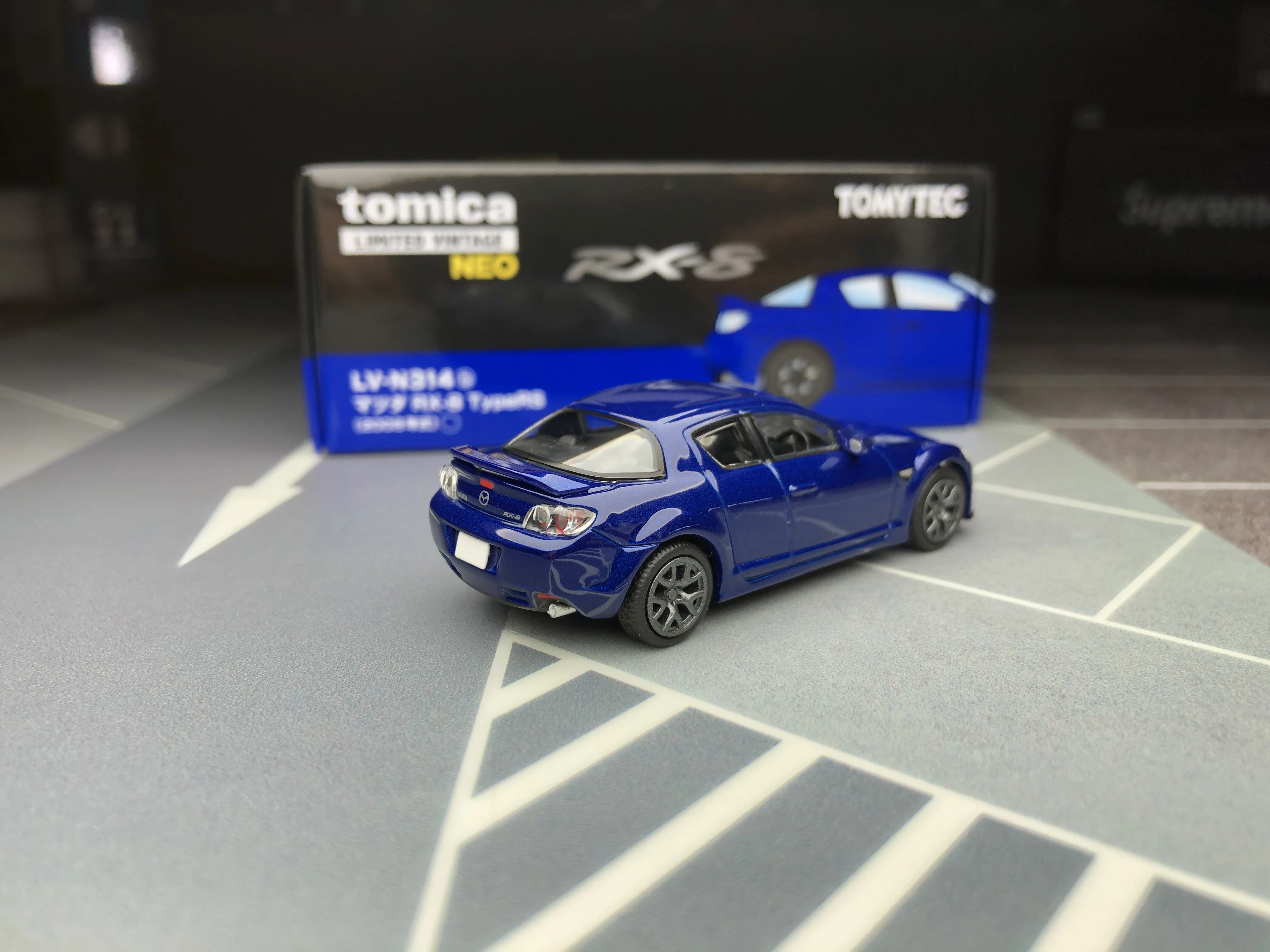 Tomica Limited Vintage Neo Tomytec LV-N314b RX-8 Type RS 1:64