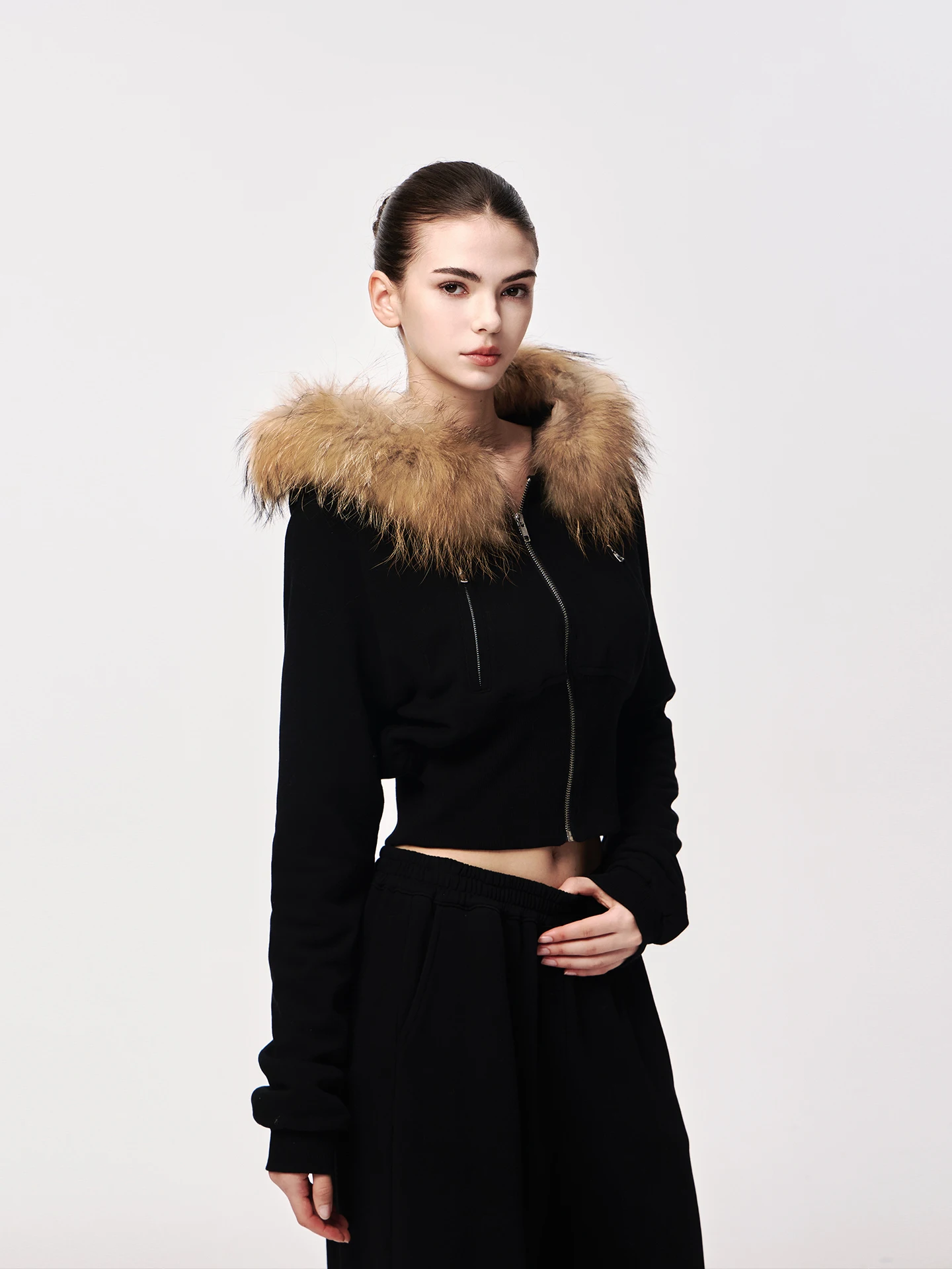 

Женская приталенная толстовка JLAUNT с длинными рукавами, меховым воротником, в американском стиле, для модниц, короткое пальто, теплая, из смесового хлопка и полиэстера