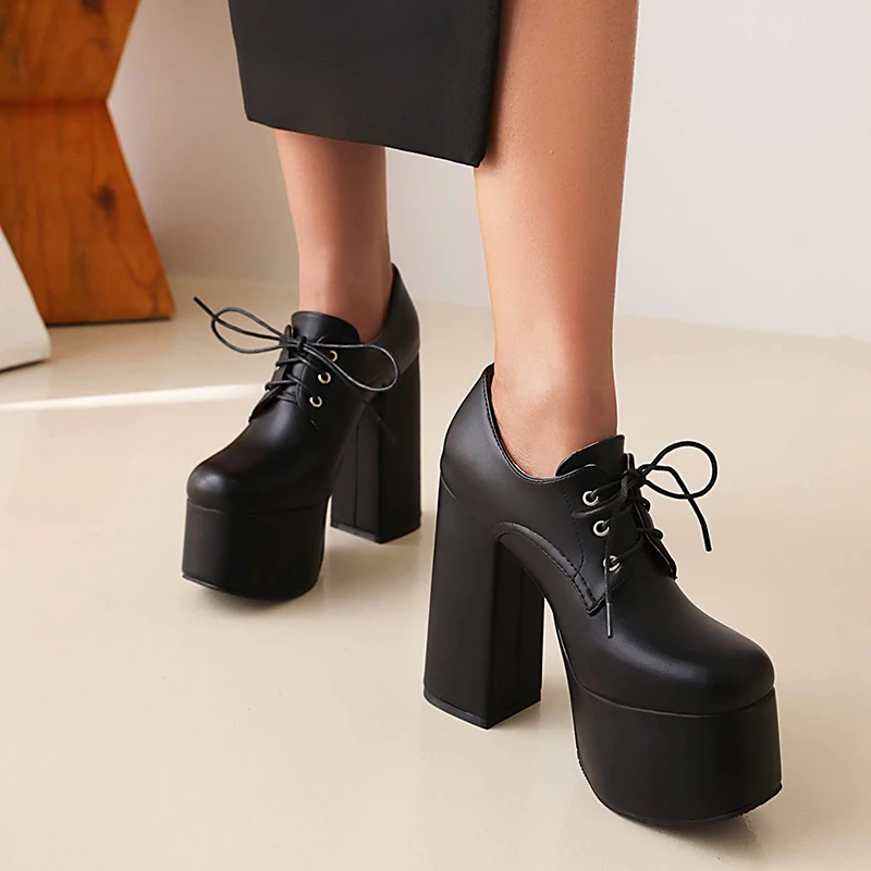 Ultra-High Waterproof Platform Street Punk Style Fashion Stone Pattern Women\'s Ankle Boots Oversized Breathable 2022 Short Shoes