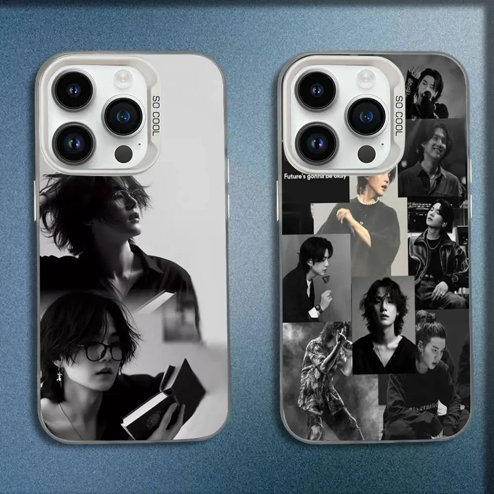 Singer A-Agust D M-…