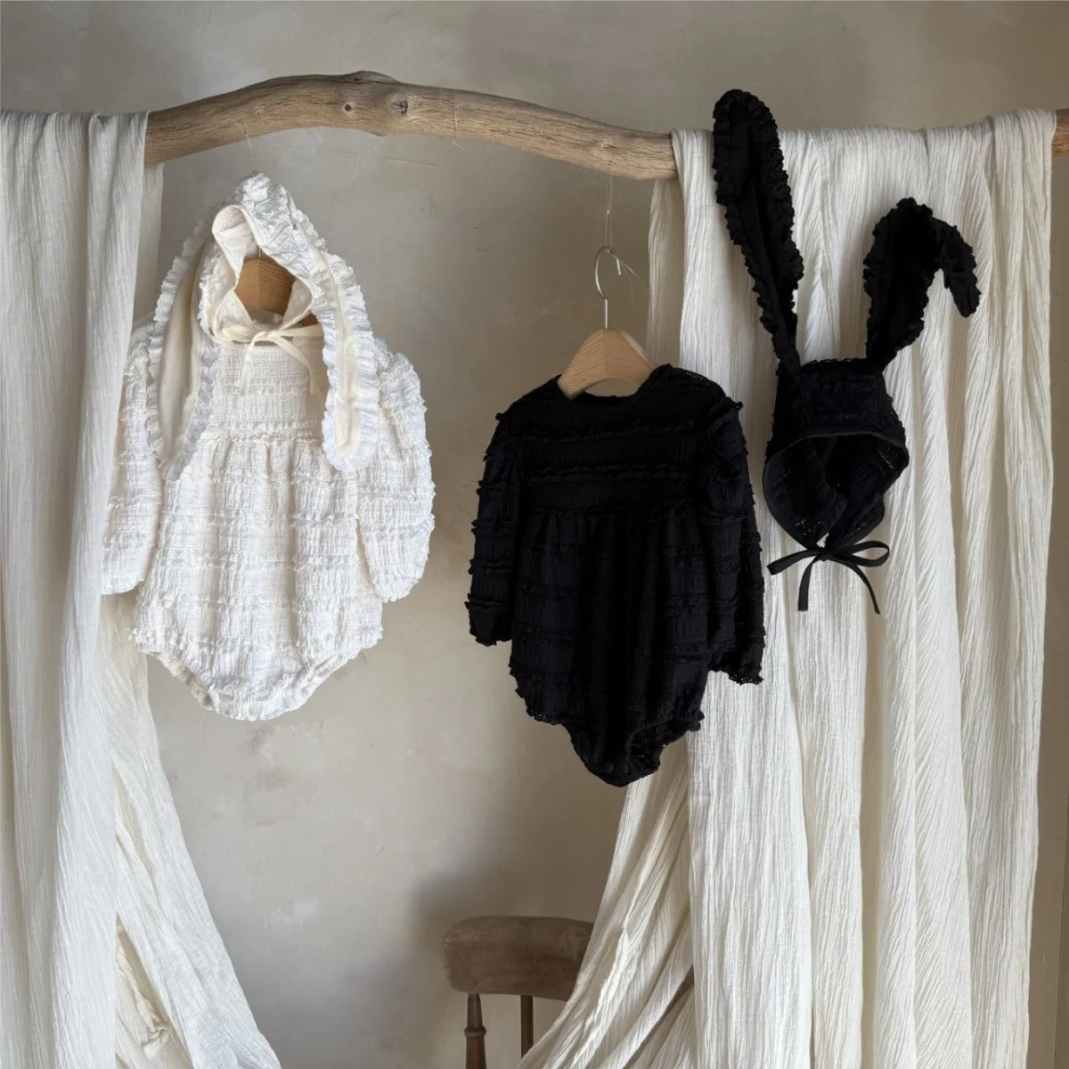 2026 Autumn New Baby Girl Cute Lace Bodysuit + Rabbit Ear Hat Infant Long Sleeve Jumpsuit Solid Newborn Clothes 0-24M