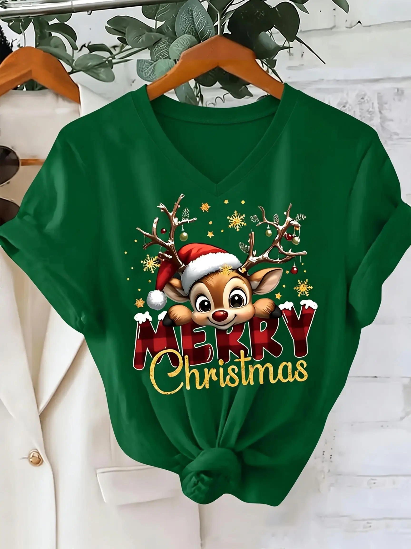 Women V‑Neck Short Sleeve T‑shirt Cute Reindeer Merry Christmas Letter Graphic Print Holiday Casual Tee Top