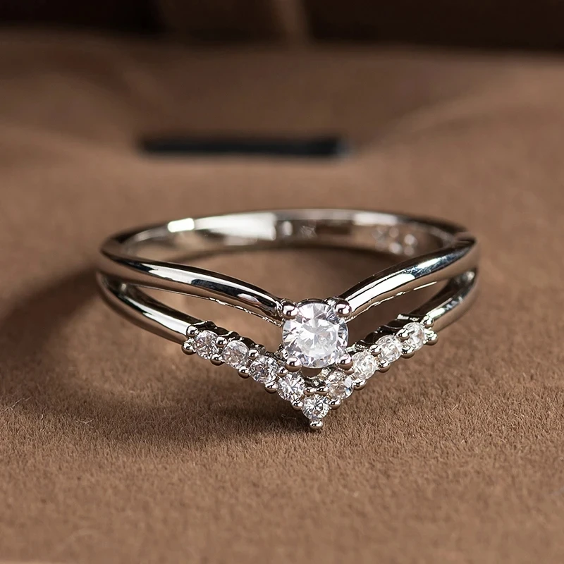 Women's Silver Color Oval Pear Cut Wedding Ring, Luxury