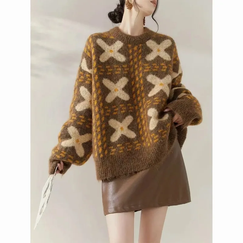 

Retro Contrast Color Jacquard Round Neck Sweater Women's Autumn and Winter Loose Lazy Style Knitted Sweater Pullover Top