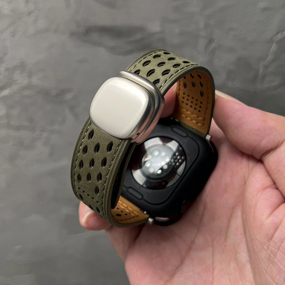 Crazy Horse Leather Band for Apple Watch Series 11 10 9 8 7 6 5 4 SE Ultra iWatch 49/46/45/44/42/41/40/38mm Magnetic Clasp Strap