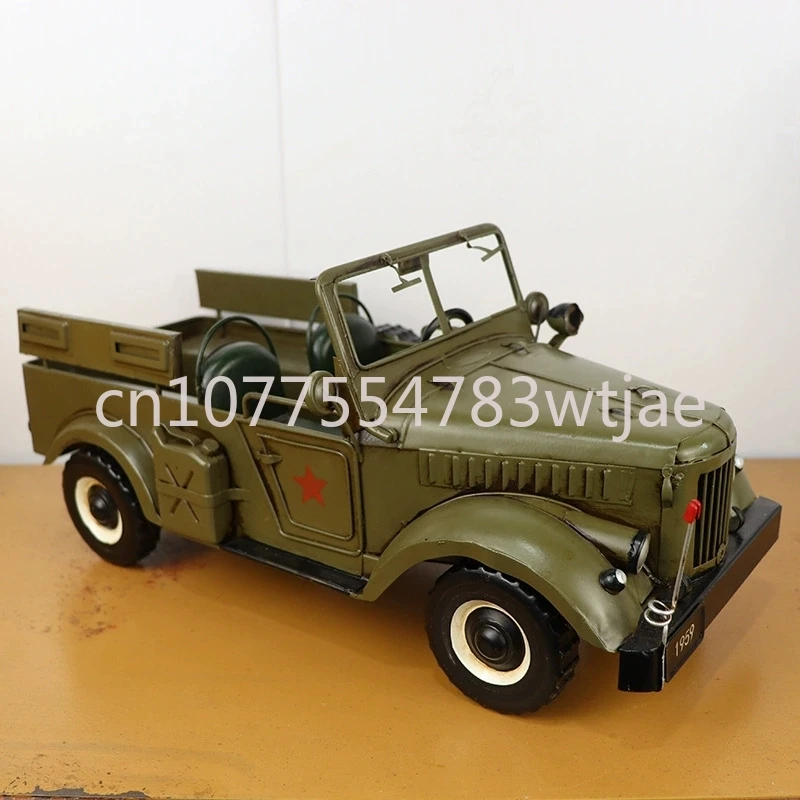 World War II car models, vintage handicrafts, car decorations, window displays, boy gifts, collectibles