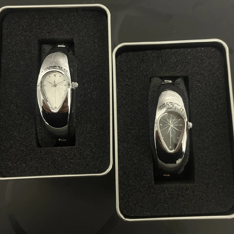 ساعة قطرة الماء على طراز تكنولوجيا المستقبل تصميم الفضاء الألفية Y2K ساعة ريترو إكسسوارات متخصصة ساعة ملابس عتيقة