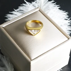 Korean Cool Style Triangle Zircon Ring for Men and Women Unique Design Metal Ring Waterproof Stainless Steel Jewelry Accessories