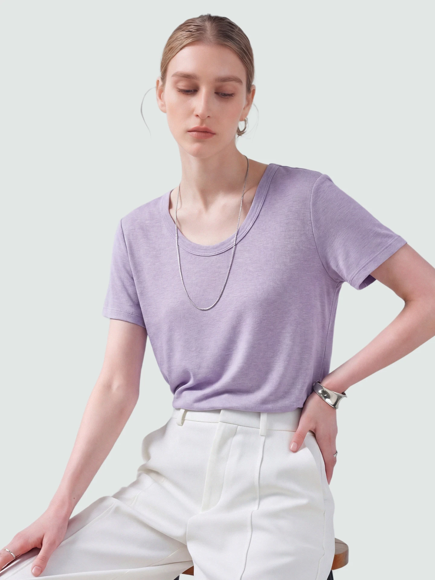 

SueM Summer Cool Feeling U-Neck T-Shirt Women's Regular Fit Lightweight Breathable Lenzing Lyocell Short Sleeve Tops
