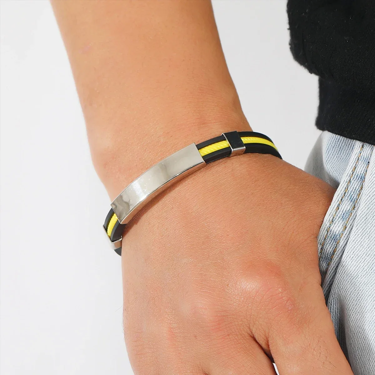 Fashion Bracelets Vintage Black Rubber Wristband Silicone Stainless Steel Men Bracelets Bangles Jewelry