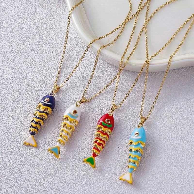 Elegant Stainless Steel Small Fish Necklace for Women Fashionable Colorful Marine Creature Pendant Jewelry