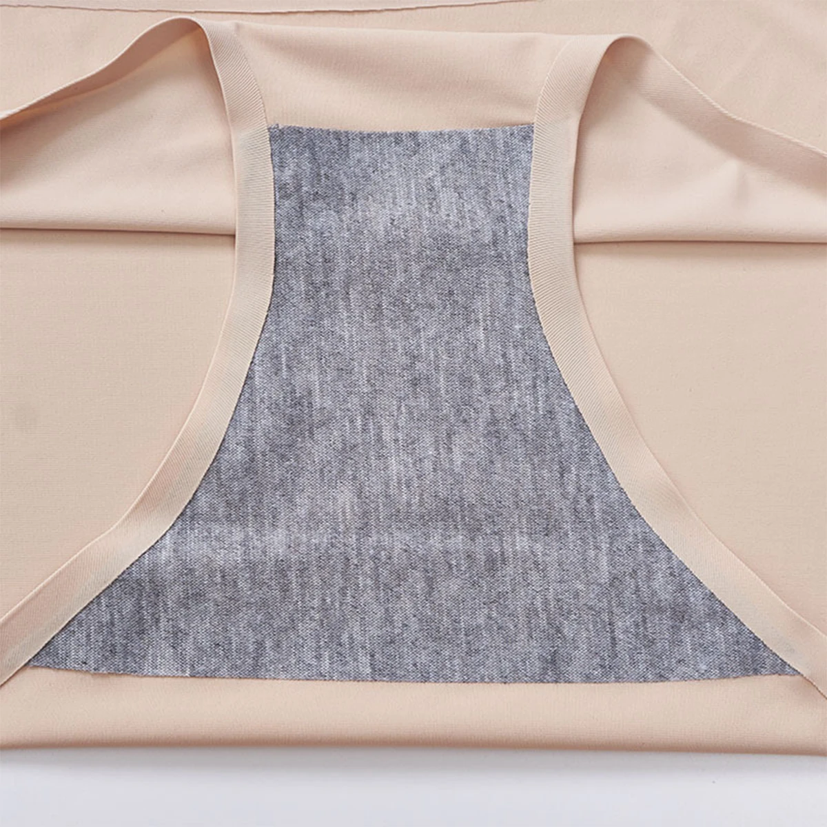 3pcs Sexy Women Panties Ice Silk Seamless Underwear Girl Lingerie Breathable Comfort Briefs Large Size Panties Women Underpant