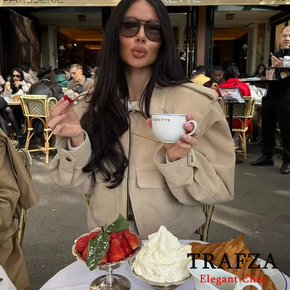 

TRAFZA Women Vintage Beige Faux Suede Jacket Pocket Zipper Coat 2025 Fashion Spring Fall High Street Versatile Short Jacket