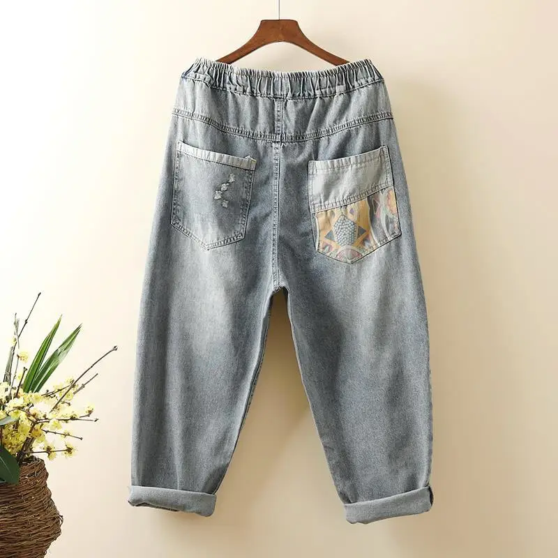 Imagem -02 - Calça Jeans de Algodão com Cintura Elástica Feminina Bordados em Patchwork Jeans Soltos Vintage Novo Estilo Artístico Primavera Verão C824 2023