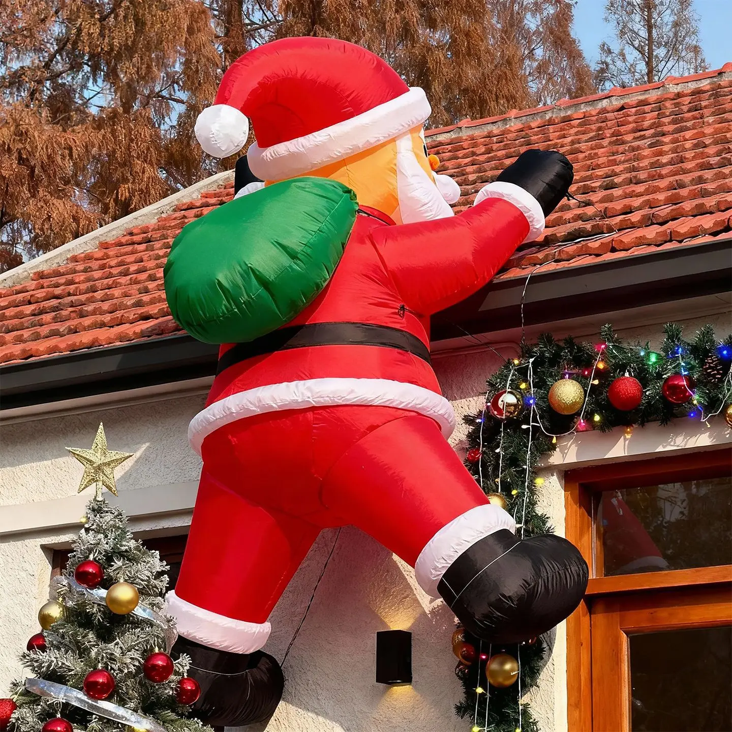 

Рождественские украшения, большой надувной шар, старик, снеговик, воздушная модель, орнамент, фестивальная сцена, атмосферная композиция