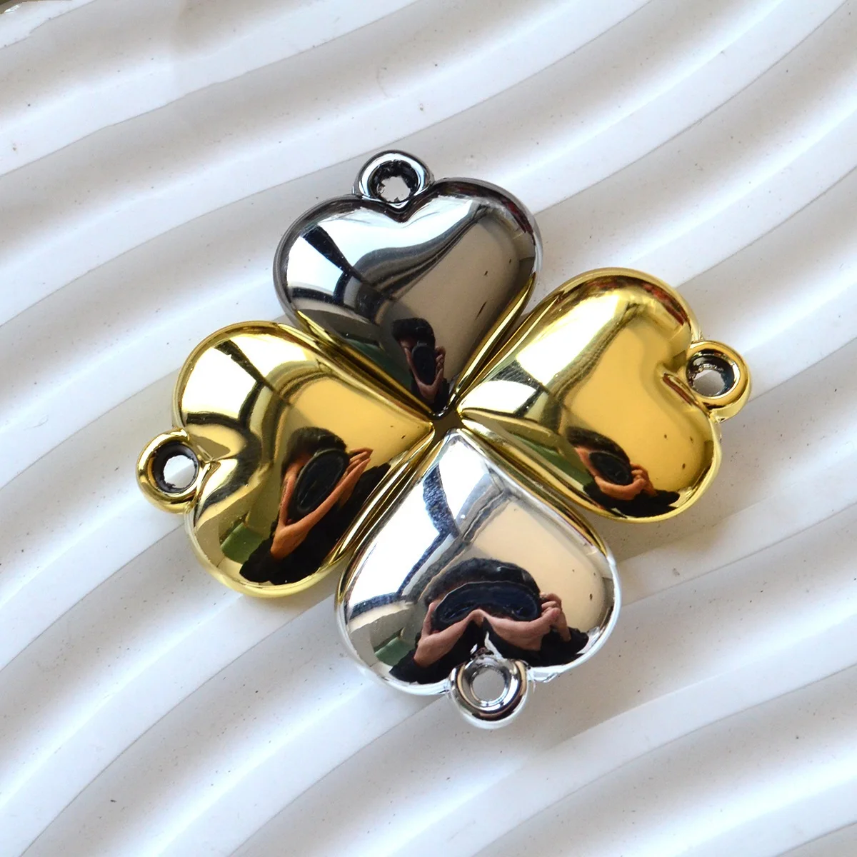 

50PCS 20MM ABS Metal Color Gold Silver UV Plated Small Heart Design Charm Pendant For Valentine's Day Jewelry Making Accessories