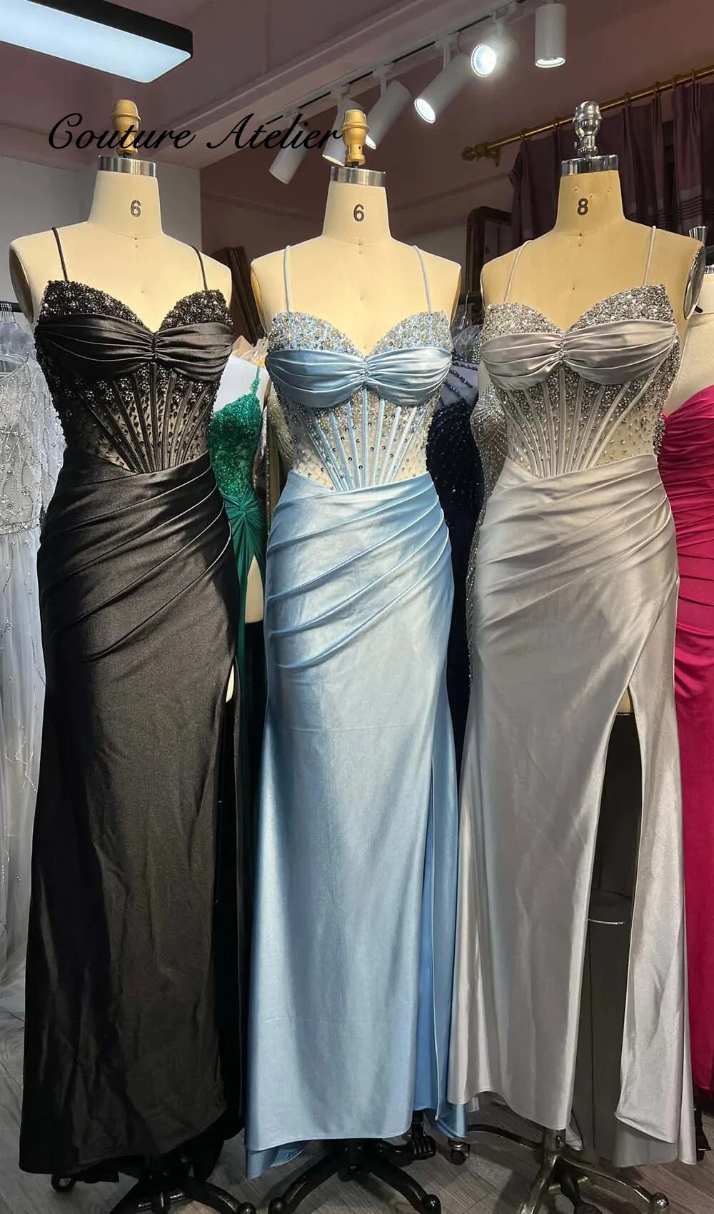 Verleidelijke Spaghetti Arabische Avondjurken 2023 Split Kralen Kristallen Visgraten Plooi Dubai Elegante Partij Jassen Lace-up Aangepast