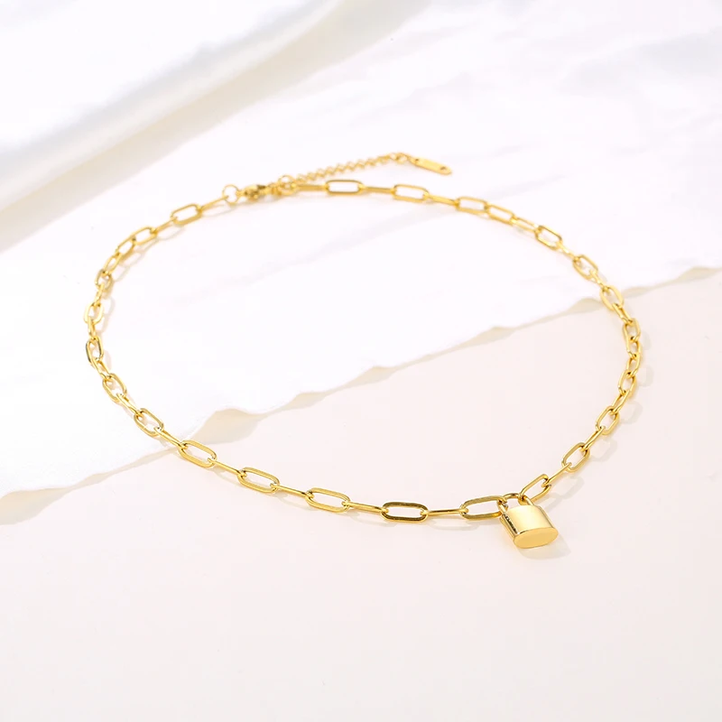 Hot Selling 18K Gold Plated Stainless Steel Padlock Lock Pendant Necklace with Rectangle Chain