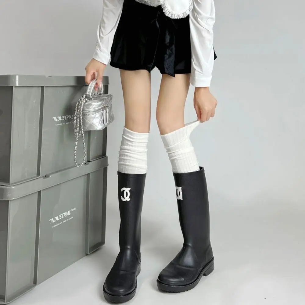 لوليتا طول الركبة جوارب النساء أسود أبيض رمادي بلون كل مباراة فوق الركبة عالية الجوارب الطويلة موضة عادية JK نمط جورب