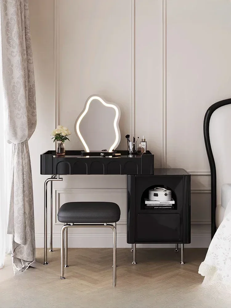 N7 Small Apartment …