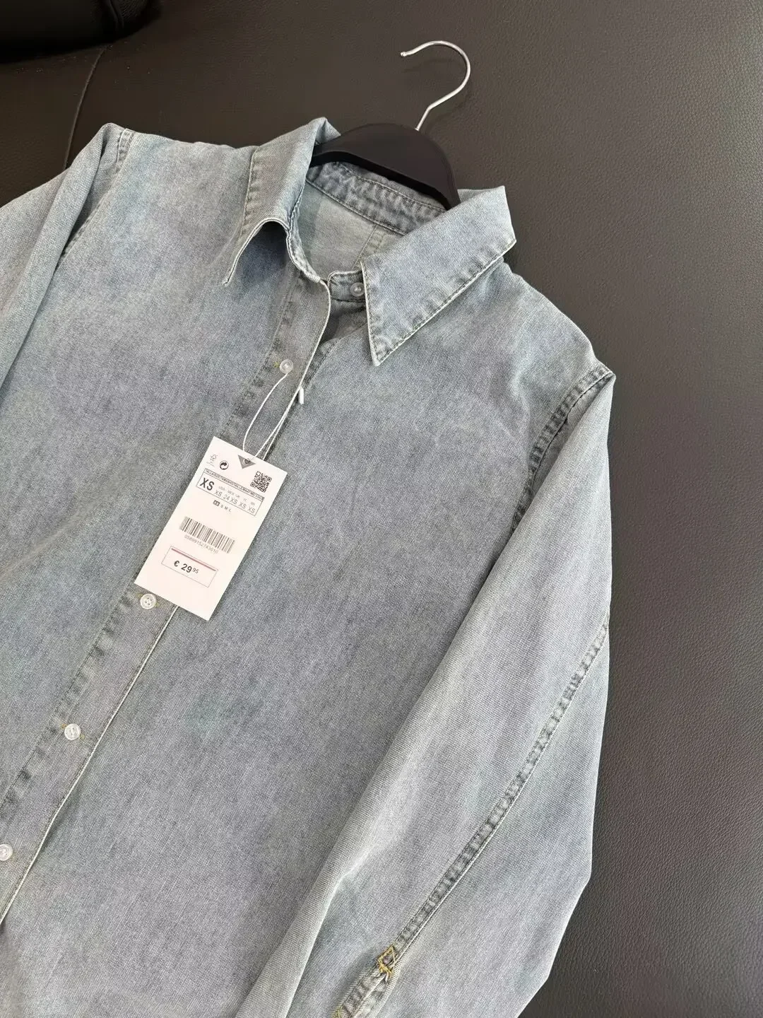 Damen-Jeanshemd mit neuem Mode-Rücken, geteiltes Design, lässig, vielseitig, Revers-Jeanshemd, Retro-Langarm-Damenhemd mit Knöpfen, schickes Oberteil