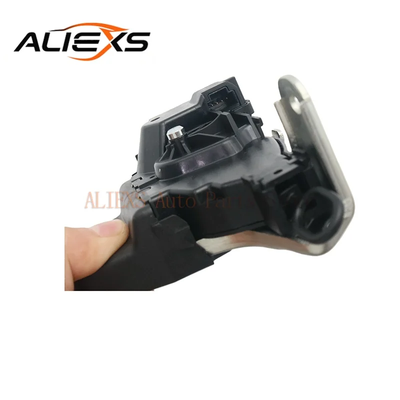 A2057500600 قفل صندوق الباب الخلفي للبنز E C238 2016-2021 C C205 2015-2023 CLA250 C300 E450 E400