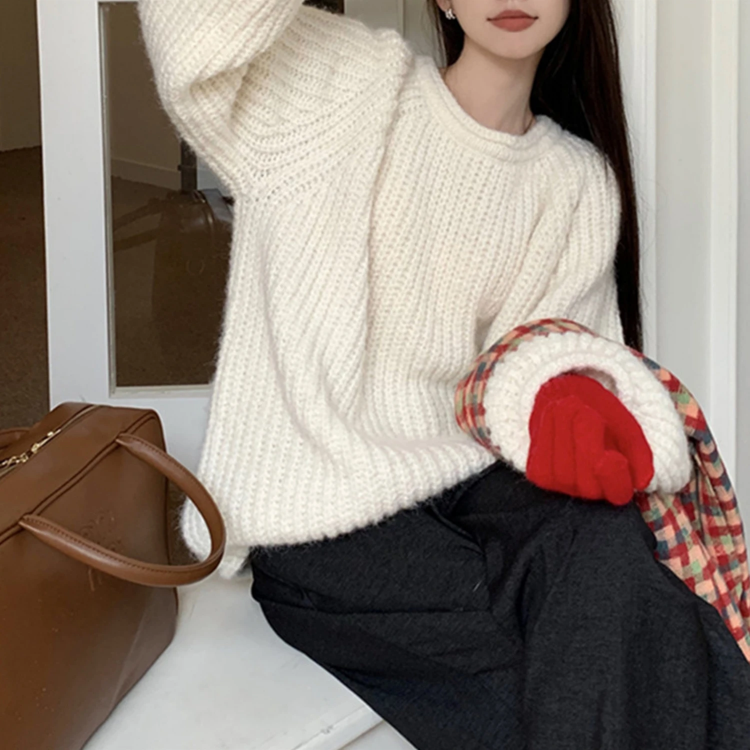 Korean Round Neck Pullover Kit Sweater, Neat Color, Feeling while looking slim, easy to Cody Kit, 2024 Autumn Winter