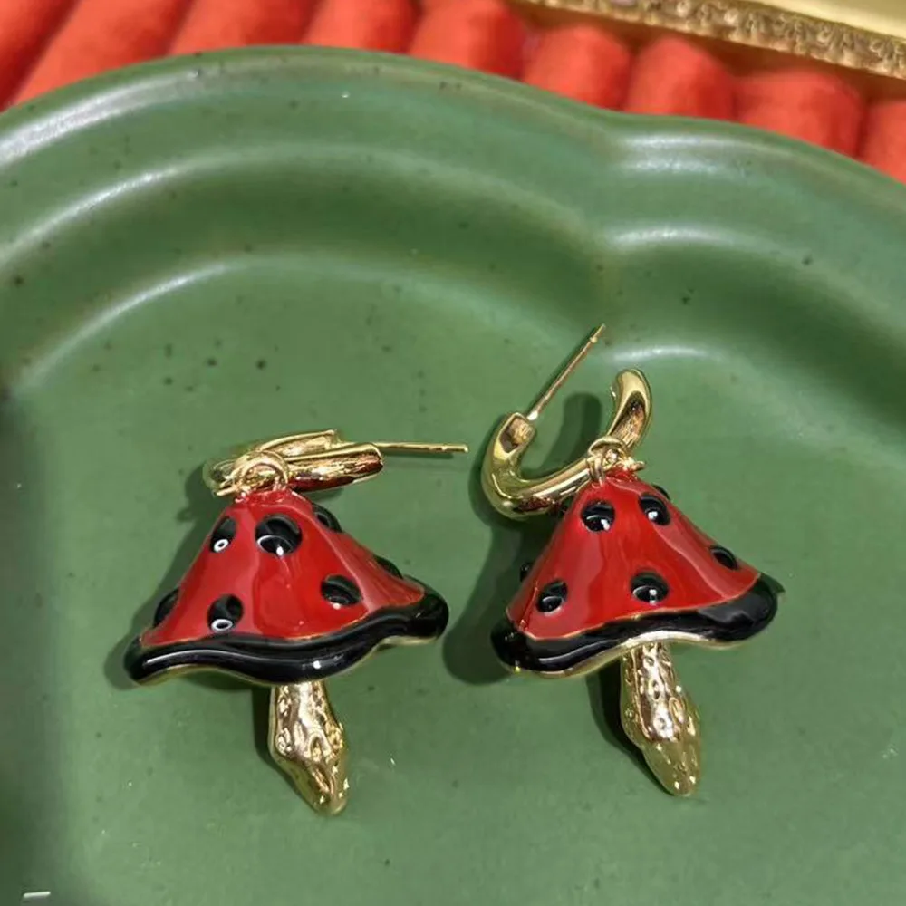 European and American creative cute Mori small mushroom oil drop earrings color dream red