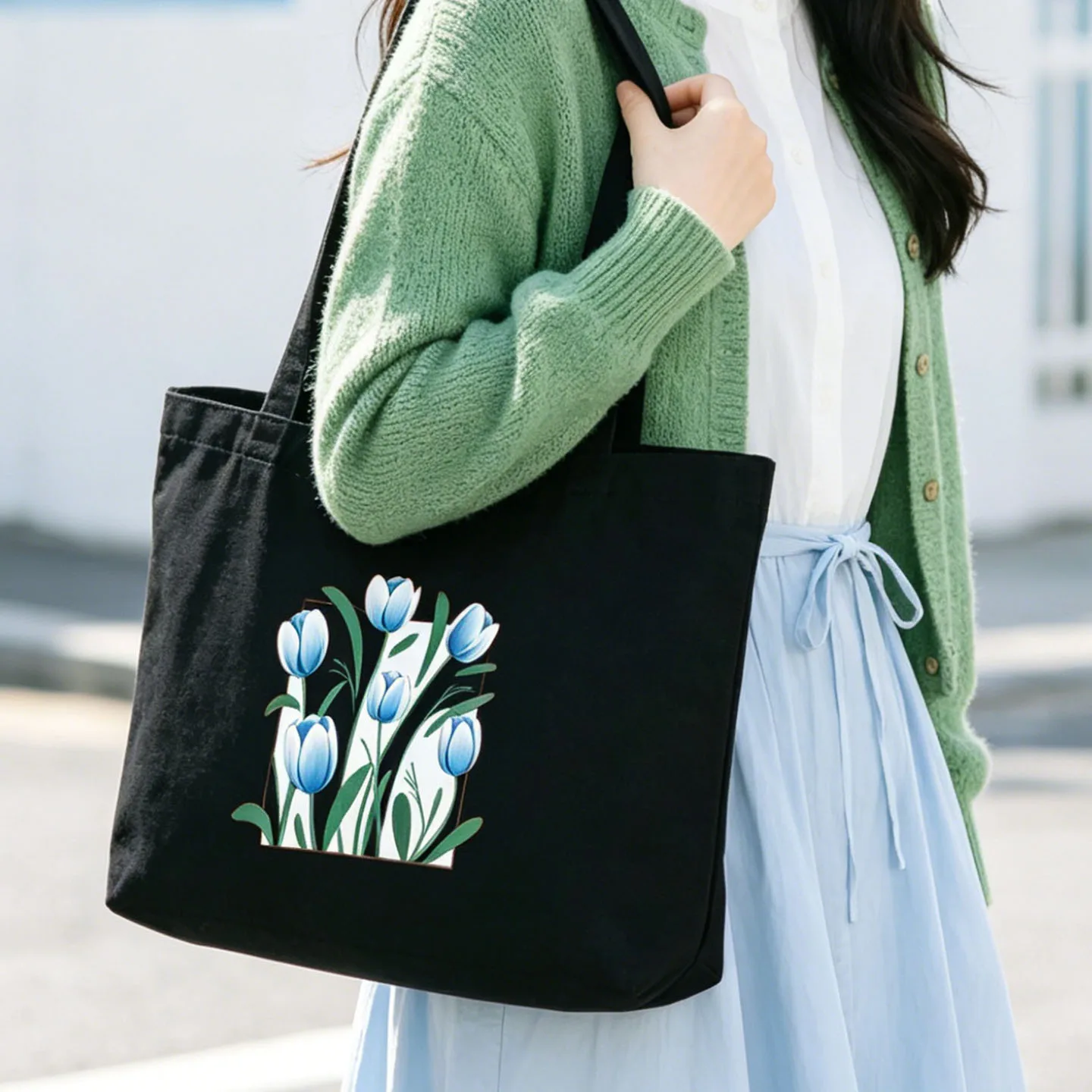 1PC Blue Tulip Pattern Canvas Shoulder Bag Black Single Strap Floral Design Tote Bag for Women