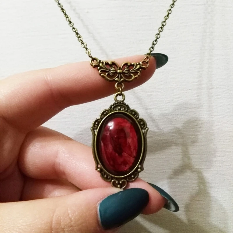 Red Quartz Charm Necklace Vintage Oval Pendant Necklace Fashion Jewelry Gothic Necklace Accessory for Women Girls