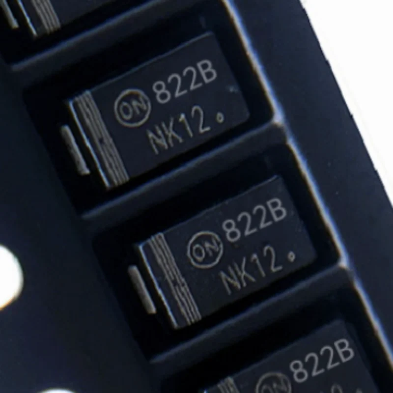 

5pcs/lot 822B 1SMA5922BT3G NEW Original Genuine Chip Packing SMA