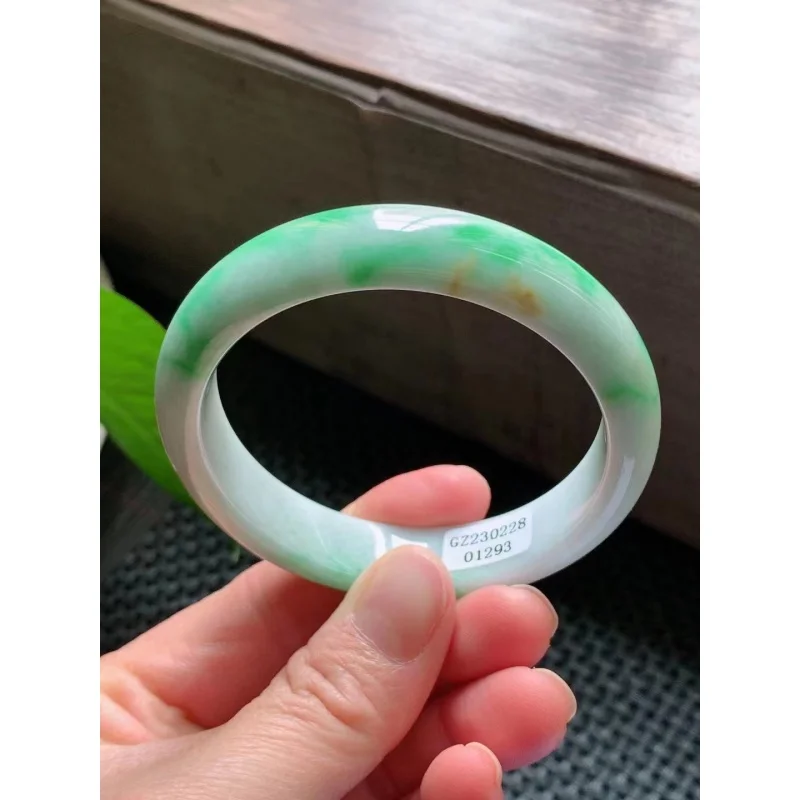 Weiyang Green Bracelet Jewelry Jade