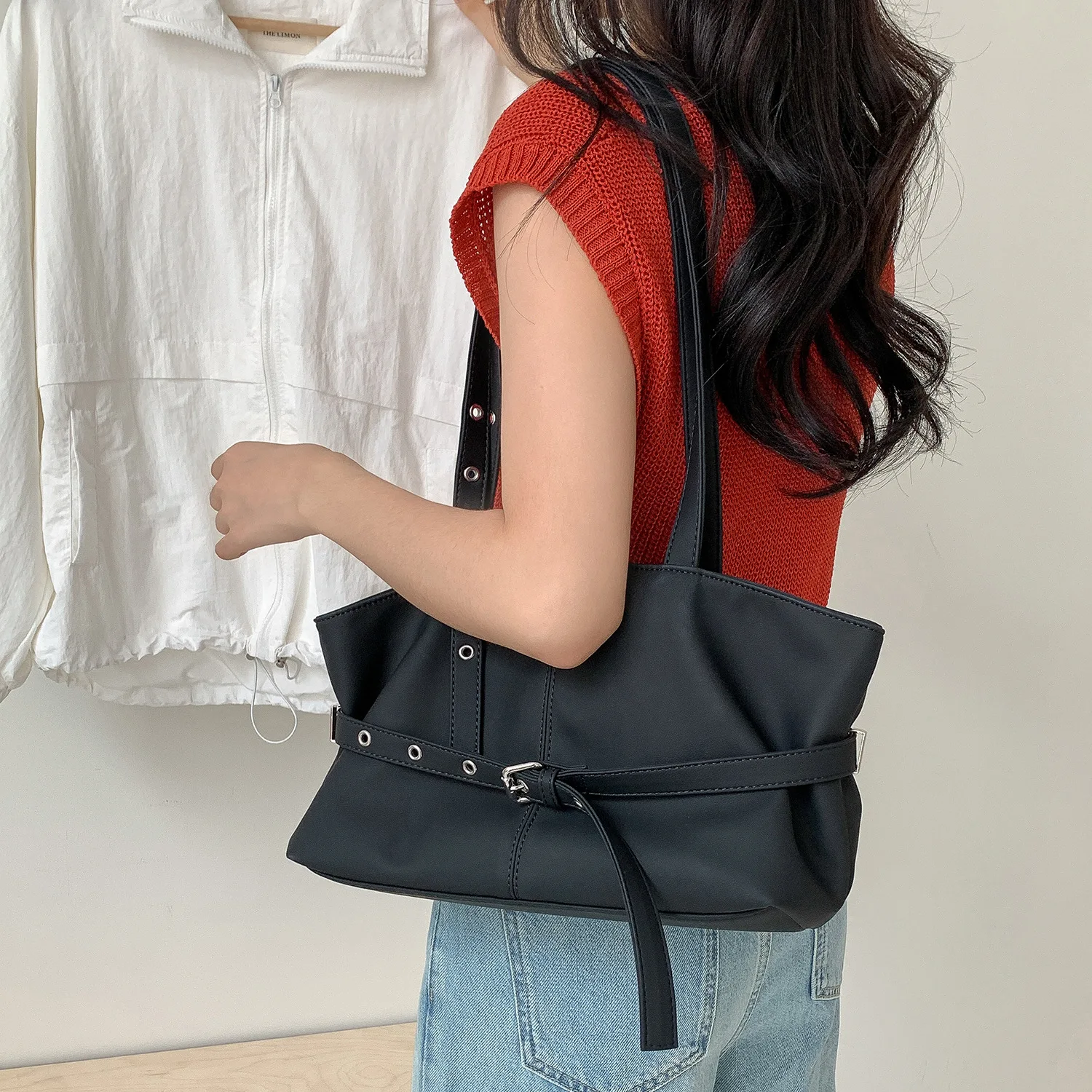 Tas Desainer Fashion untuk Wanita, Tas Tangan dan Dompet, Tas Selempang Kulit PU Lembut, Desain Sabuk, Tas Belanja, Tas Kerja Wanita