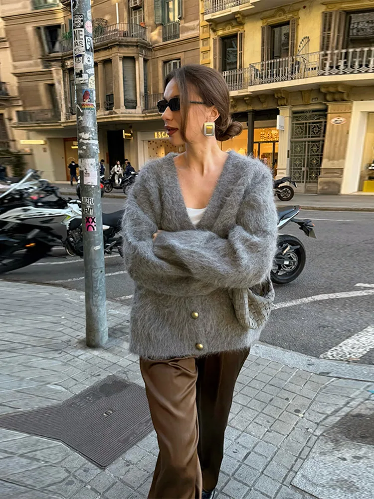 エレガントなモヘアニットカーディガン、スカーフ付き、レディース、ゆったり、無地、Vネック、シングルブレスト、セーター、2025年秋、レディース、オールマッチニットウェア