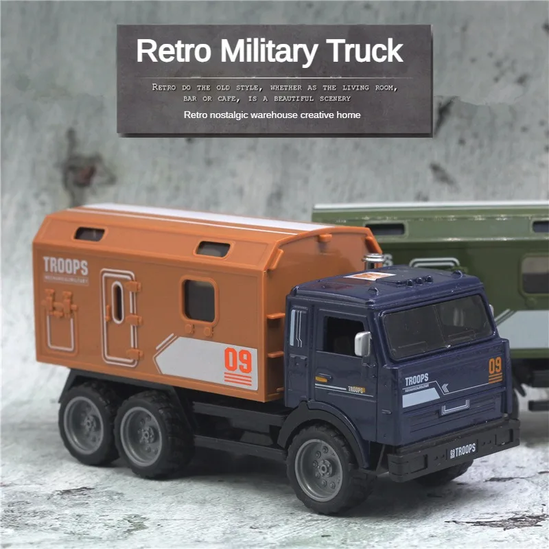 Liga retro caminhão militar modelo brinquedo para crianças, puxar para trás transportador, carro médico, iluminação e música, 1:32