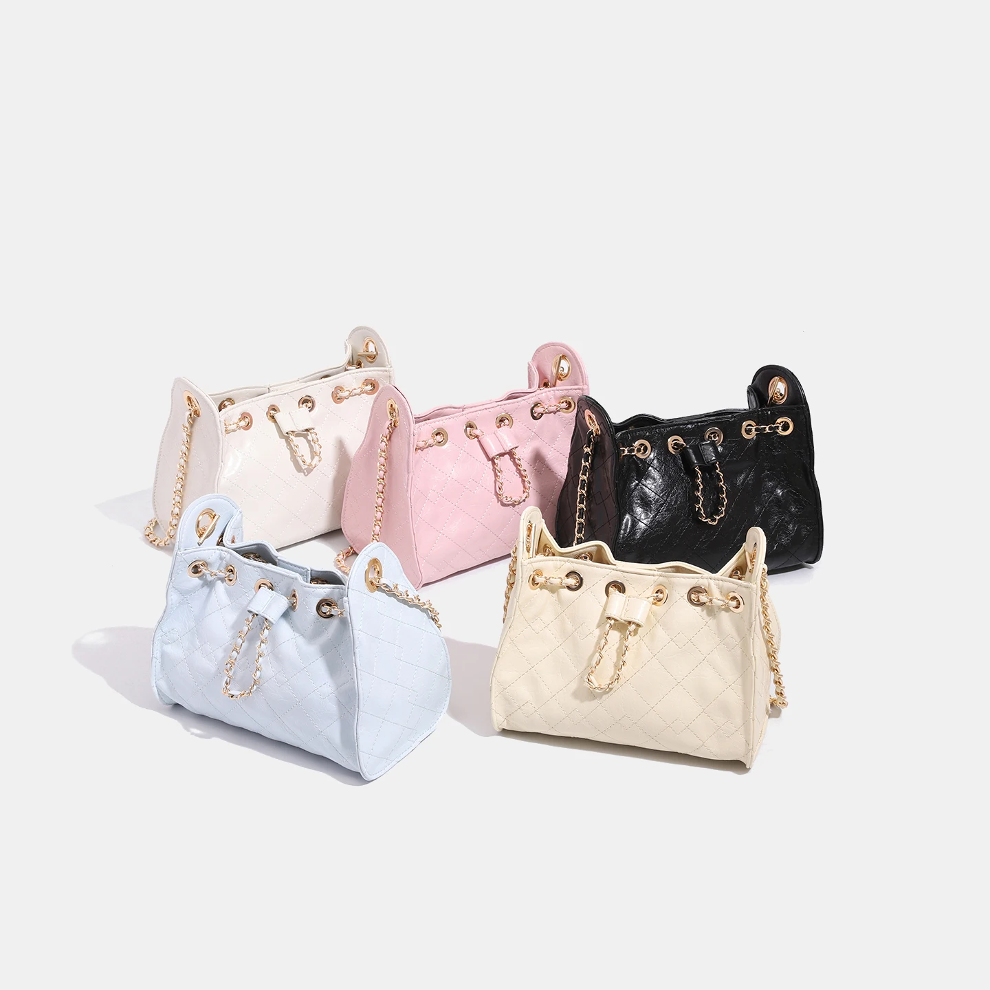

Ladies' handbag, large-capacity multi-functional crossbody bag, PU leather, and durable, commuting single-shoulder c