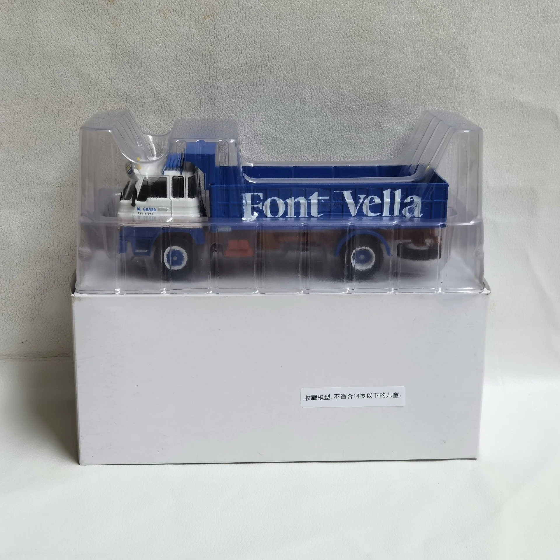 

Модель автомобиля Diecast IXO 1/43 Scale BARREIROS 4220, передняя часть из сплава, пластиковый грузовик, модель из 3C-сплава
