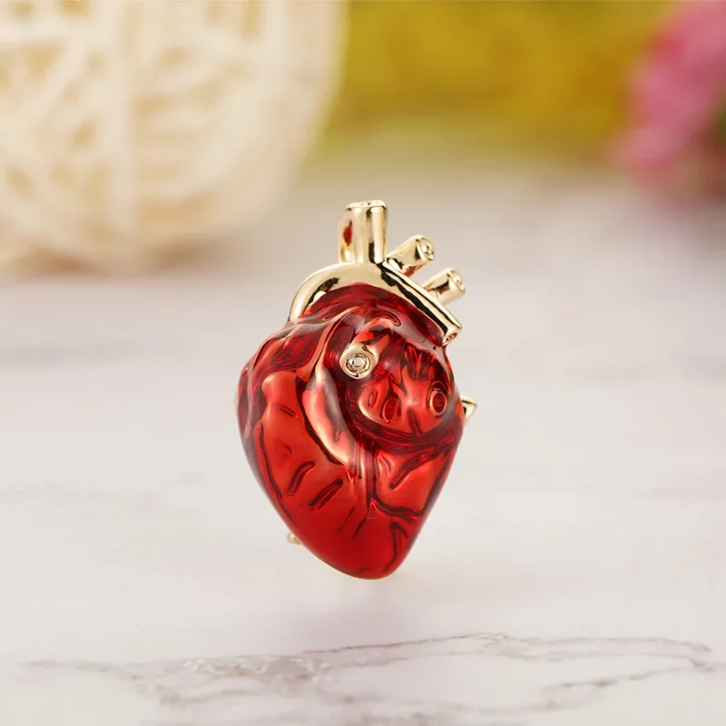 BUCOME Red Enamel Vivid Heart Brooches Women Sweater Hospital Clinic Professional Uniform Doctor Brooch Badge Pins